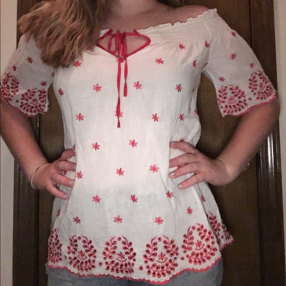BEBE Red Embroidery Floral & White Blouse size XS